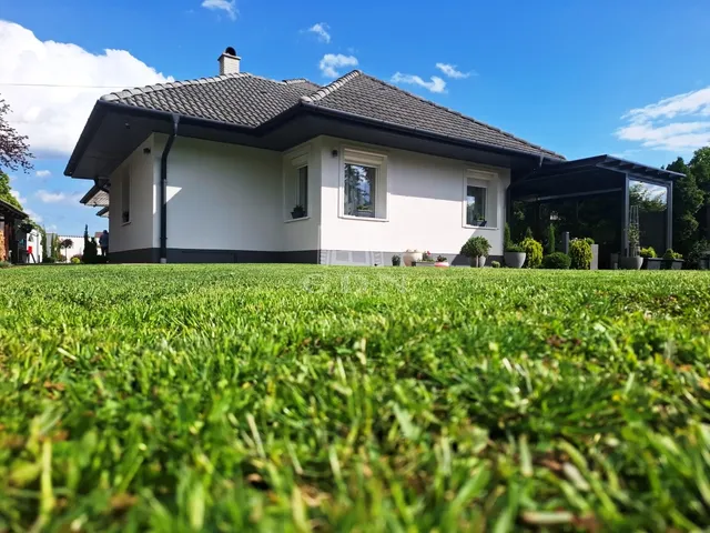 Eladó ház Tököl, Papkert 300 nm