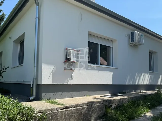 Kiadó ház Szigetcsép 72 nm