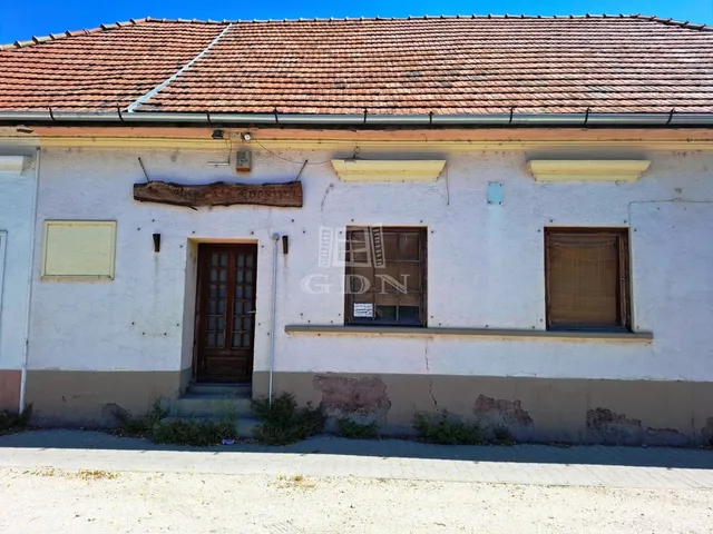 Eladó ház Tököl 76 nm
