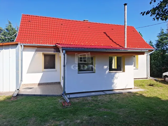 Eladó mezőgazdasági ingatlan Ráckeve, Újhegy 55 nm