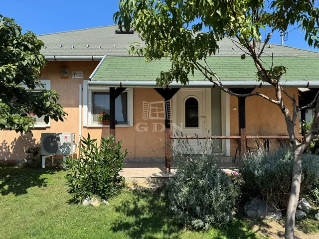 Eladó ház Szigethalom 77 nm