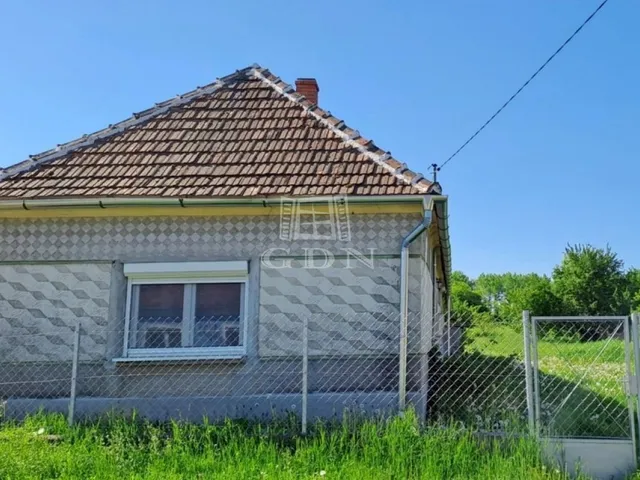 Eladó ház Olaszfa 60 nm