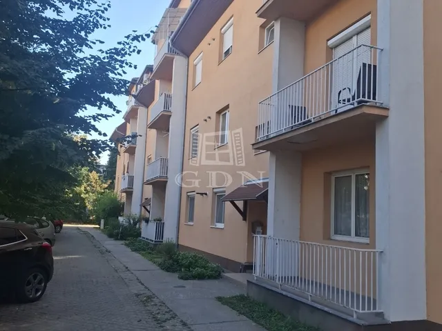 Eladó lakás Tököl, Pesti úti lakótelep 55 nm