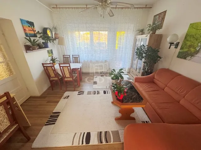 Eladó ház Tököl 76 nm