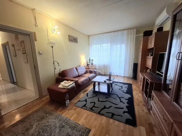 Eladó lakás Tököl, Pesti úti lakótelep 54 nm