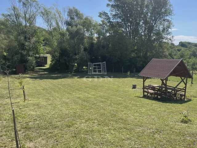 Eladó üdülő és hétvégi ház Bálványos 34 nm