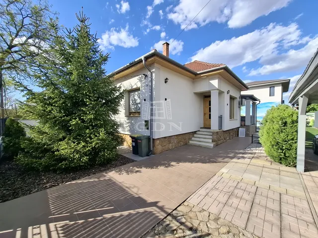 Eladó ház Budapest XVIII. kerület 147 nm