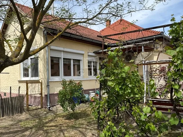 Eladó ház Szigetújfalu 98 nm