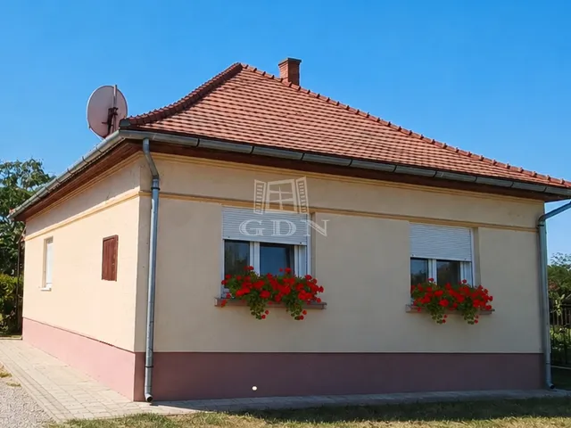 Eladó ház Szigetújfalu 98 nm