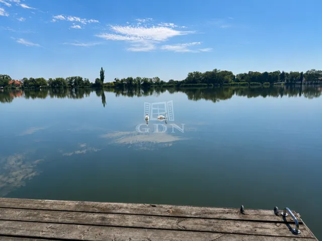 Eladó nyaraló Szigetbecse 52 nm