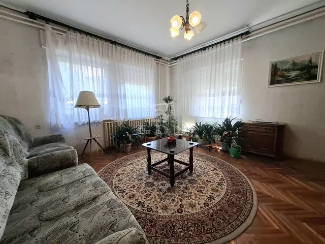 Eladó ház Szigetújfalu 80 nm