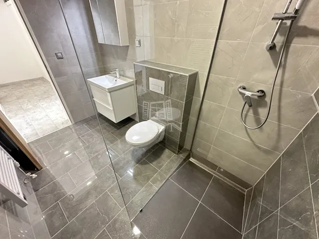 Kiadó lakás Székesfehérvár, Öreghegy 64 nm