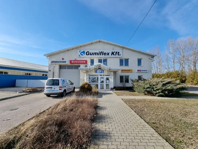 Kiadó kereskedelmi és ipari ingatlan Székesfehérvár 754 nm
