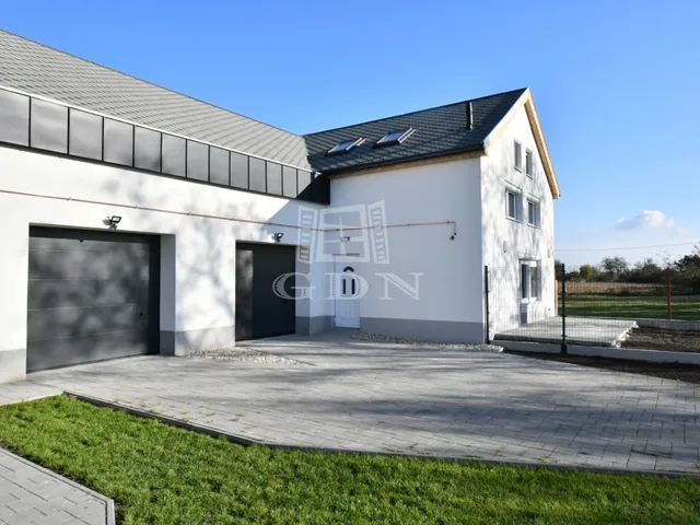 Kiadó lakás Székesfehérvár 64 nm