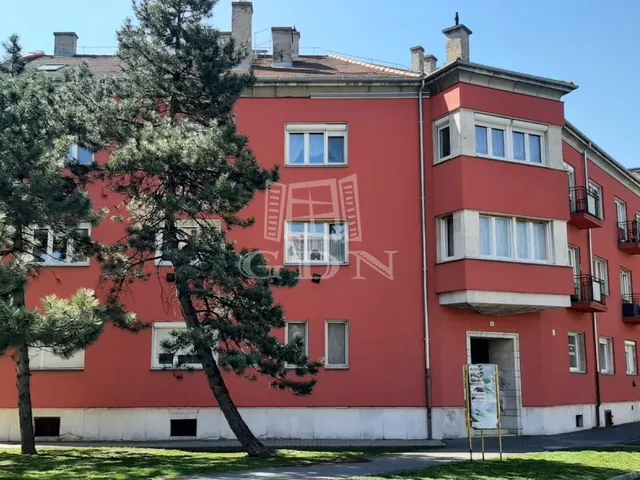 Eladó lakás Székesfehérvár, Belváros 58 nm