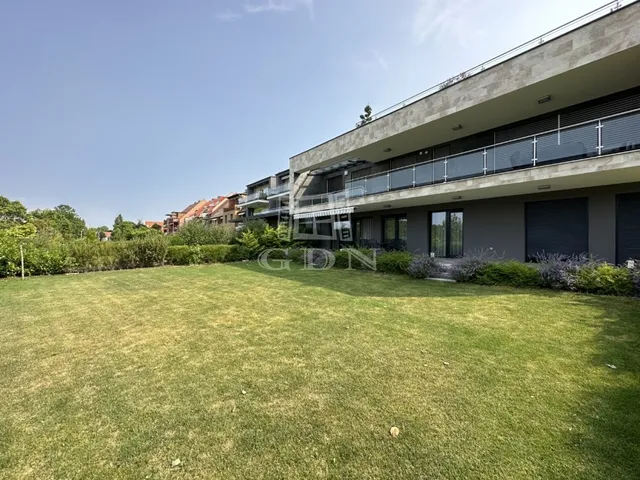 Kiadó lakás Székesfehérvár, Belváros 110 nm