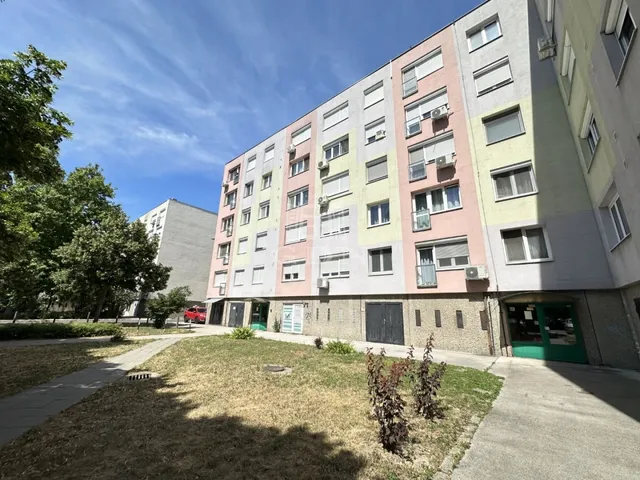 Eladó lakás Székesfehérvár, Palotaváros 67 nm