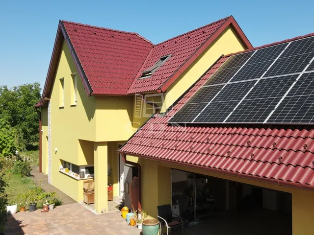 Eladó ház Székesfehérvár, Palotaváros 136 nm
