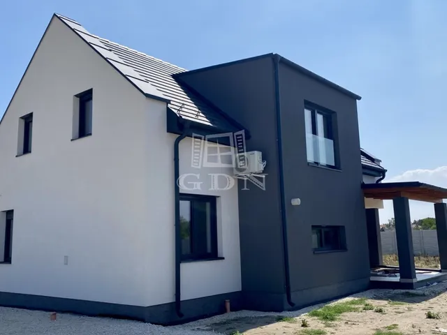 Eladó ház Iszkaszentgyörgy 152 nm
