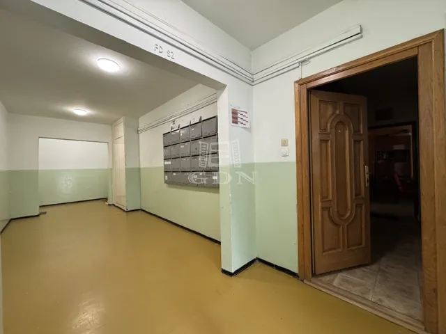 Eladó lakás Mór 49 nm