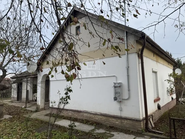 Eladó ház Aba 70 nm