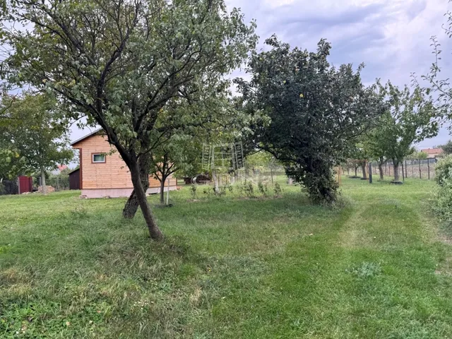 Eladó telek Fehérvárcsurgó 1800 nm