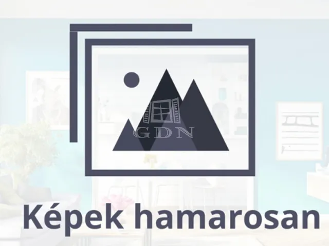 Eladó kereskedelmi és ipari ingatlan Székesfehérvár 4100 nm