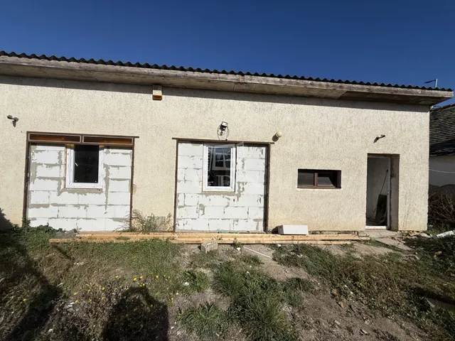 Eladó ház Székesfehérvár, Szárazrét 80 nm