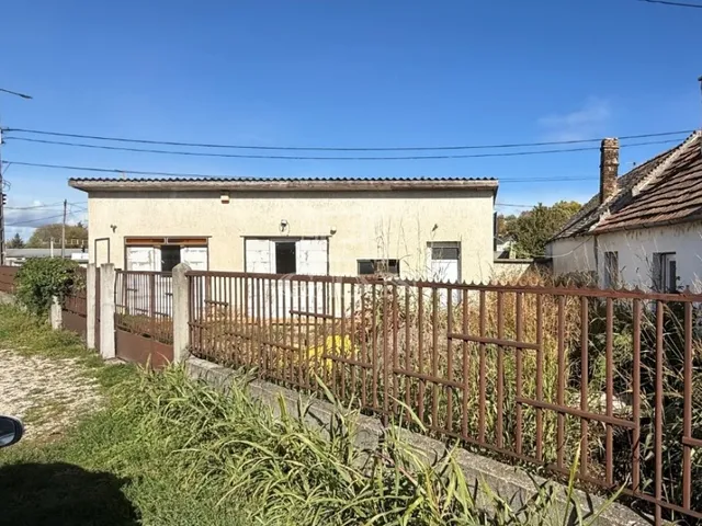 Eladó ház Székesfehérvár, Szárazrét 80 nm