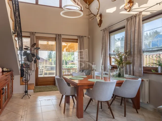 Eladó ház Pákozd 334 nm