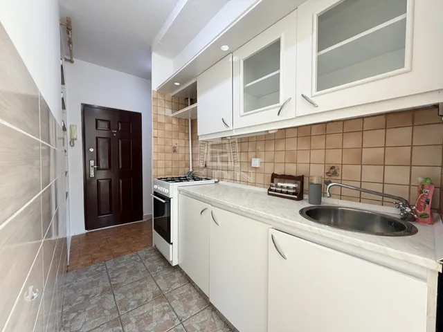 Eladó lakás Székesfehérvár, Szedreskert 35 nm