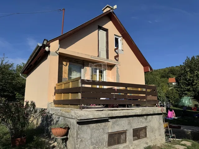 Eladó ház Gánt 73 nm