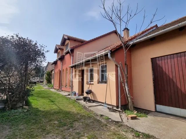 Eladó ház Székesfehérvár 87 nm