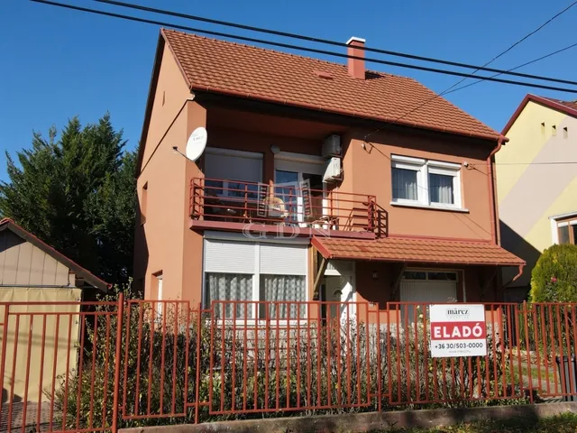 Eladó ház Székesfehérvár, Öreghegy 156 nm