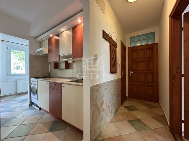 Kiadó lakás Székesfehérvár, Szedreskert 52 nm