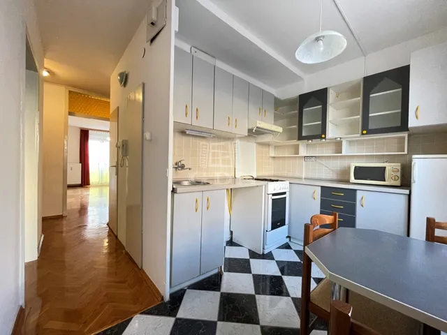 Eladó lakás Székesfehérvár, Szedreskert 44 nm