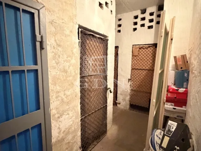 Eladó lakás Székesfehérvár, Prohászka 43 nm