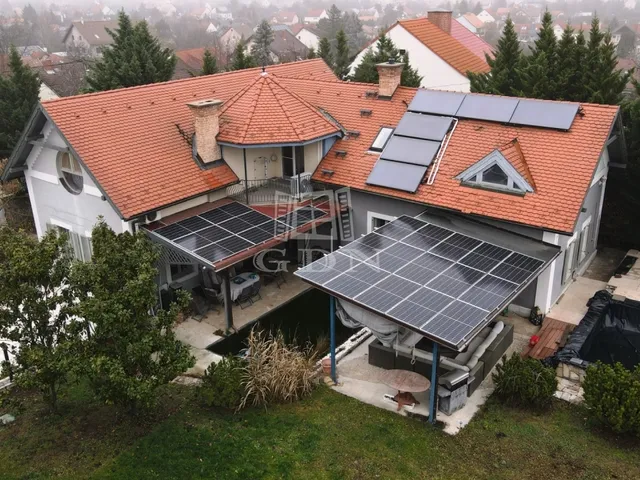 Eladó ház Székesfehérvár, Öreghegy 282 nm