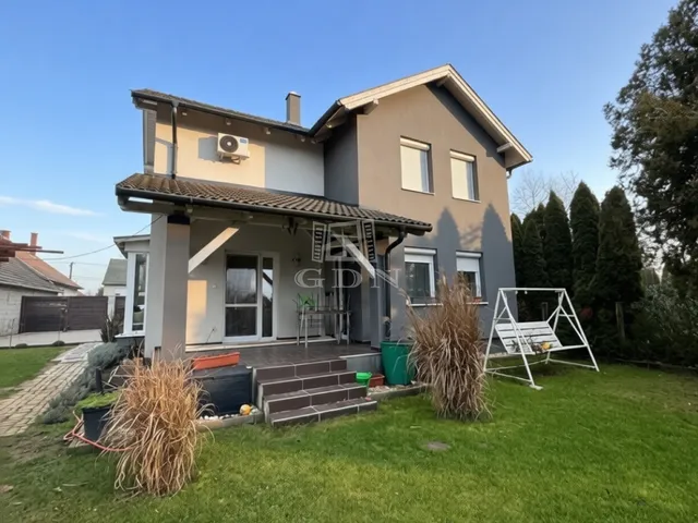 Eladó ház Sárbogárd 150 nm