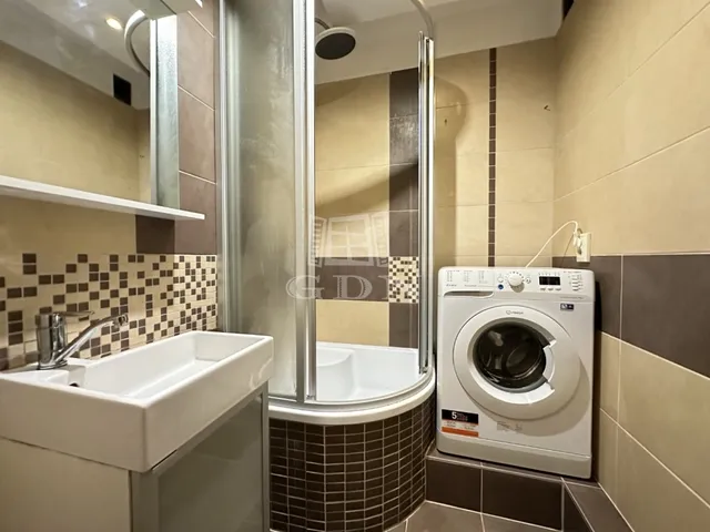 Kiadó lakás Székesfehérvár, Víziváros 54 nm