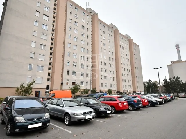 Kiadó lakás Székesfehérvár, Víziváros 54 nm