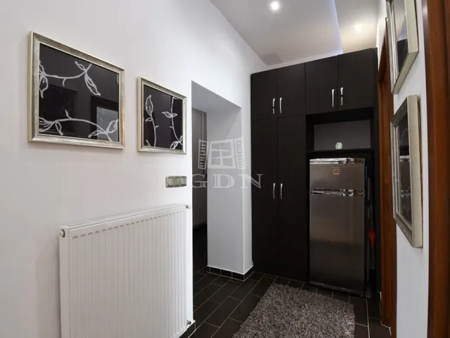 Eladó lakás Székesfehérvár, Prohászka 83 nm