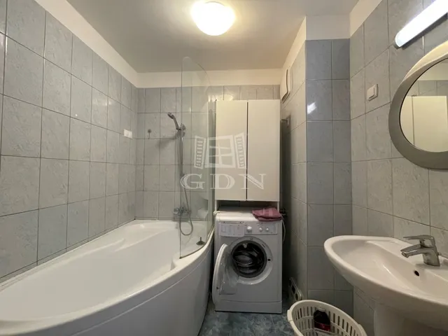 Kiadó lakás Székesfehérvár, Belváros 72 nm