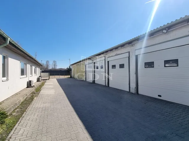 Kiadó kereskedelmi és ipari ingatlan Székesfehérvár 250 nm