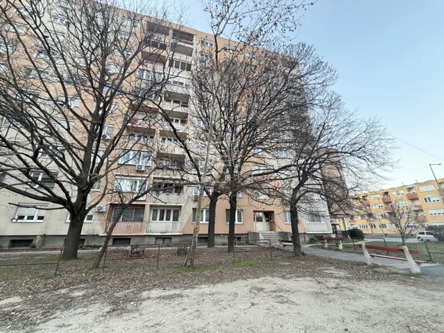 Eladó lakás Székesfehérvár, Prohászka 36 nm