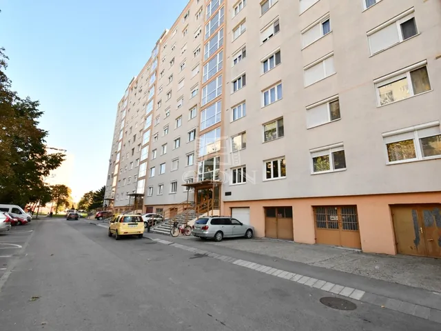 Eladó lakás Székesfehérvár, Belváros 36 nm