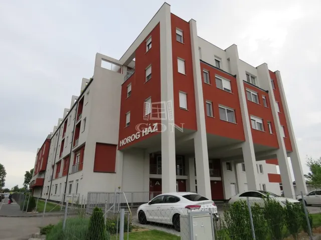 Eladó lakás Székesfehérvár, Palotaváros 92 nm