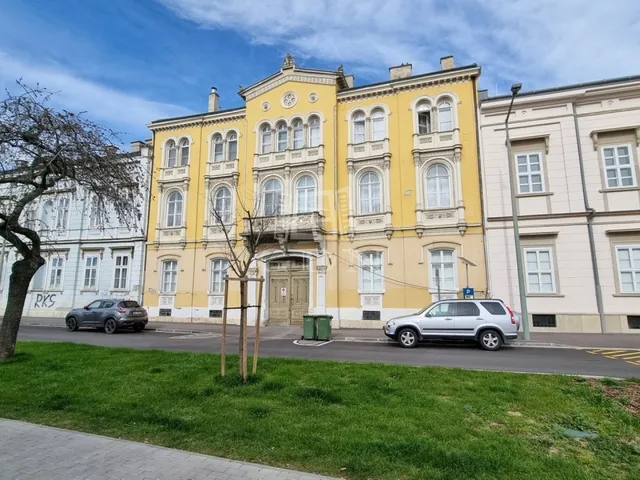 Eladó lakás Székesfehérvár, Belváros 44 nm