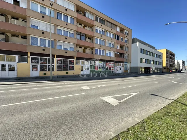 Eladó lakás Székesfehérvár, Belváros 53 nm