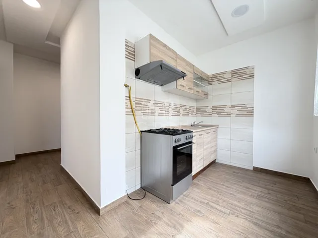 Kiadó lakás Székesfehérvár, Prohászka 53 nm